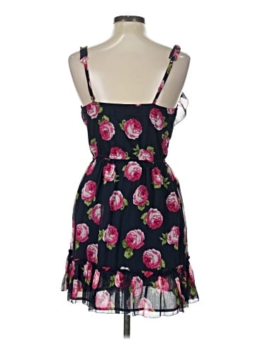 Abercrombie & Fitch Cocktail Dress (view 2)