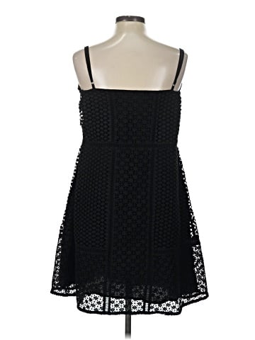 Abercrombie & Fitch Cocktail Dress (view 2)