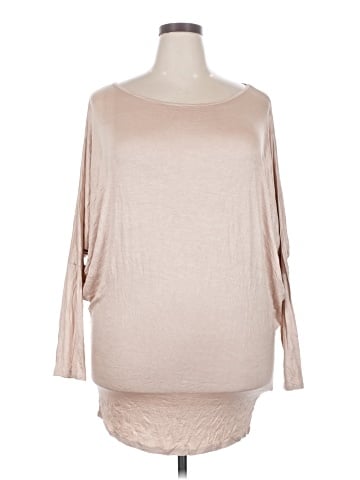 Lyss Loo 3/4 Sleeve T-Shirt (view 1)