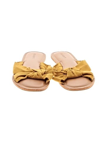 Old Navy Sandals (view 2)