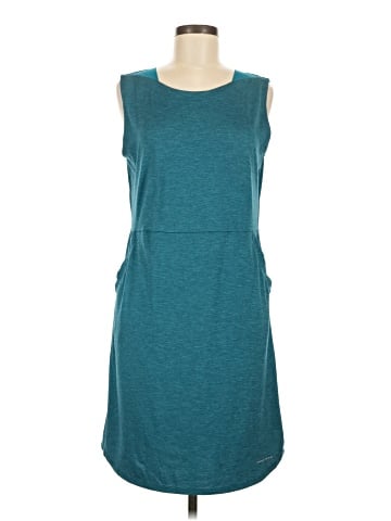Columbia Casual Dress (view 1)