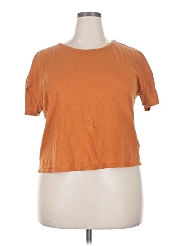 a.n.a. A New Approach Short Sleeve T-Shirt (view 1)