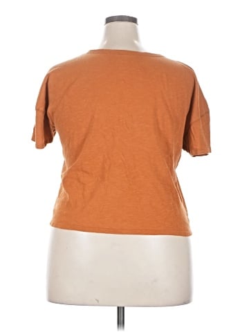 a.n.a. A New Approach Short Sleeve T-Shirt (view 2)