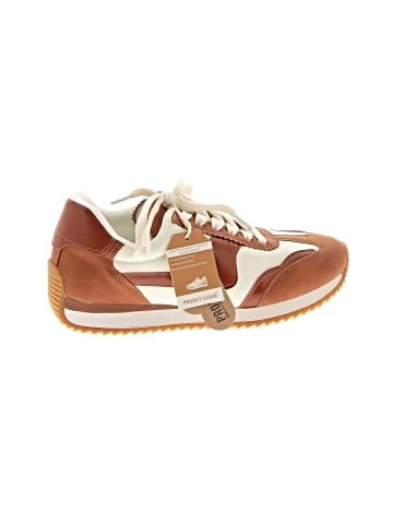 Project Cloud Sneakers (view 1)