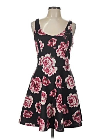 Abercrombie & Fitch Casual Dress (view 1)
