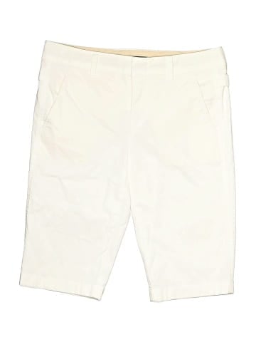 Vince. Khaki Shorts (view 1)