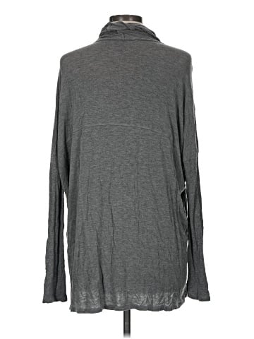 Bordeaux Long Sleeve Turtleneck (view 2)