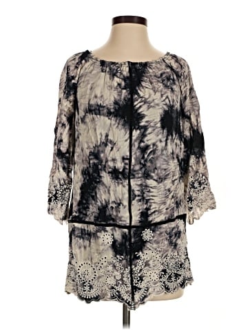 Romeo & Juliet Couture Casual Dress (view 1)