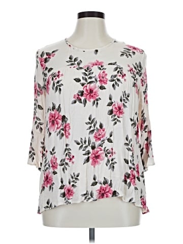 Chris & Carol 3/4 Sleeve Blouse (view 1)