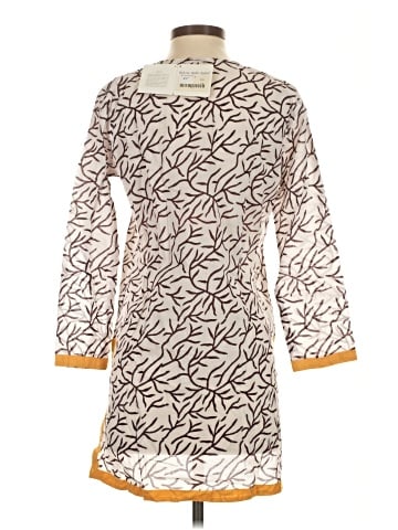 Roberta Roller Rabbit 3/4 Sleeve T-Shirt (view 2)