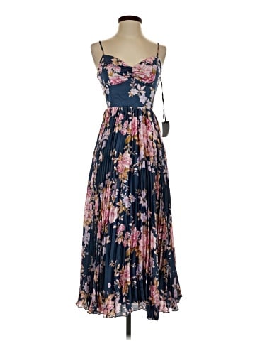 Lulus Casual Dress (view 1)