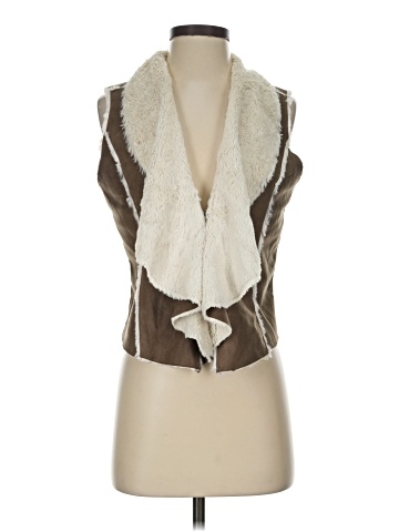 New York Yoki Collection Faux Fur Vest (view 1)