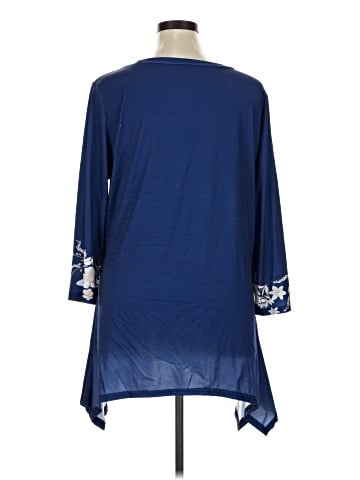 Lily by Firmiana Casual Dress (view 2)