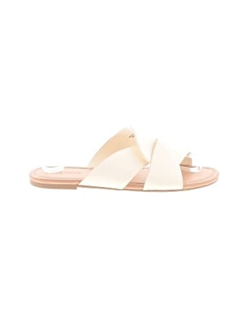 Old Navy Sandals (view 1)