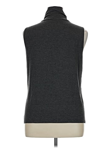 Leo & Nicole Sleeveless Top (view 2)
