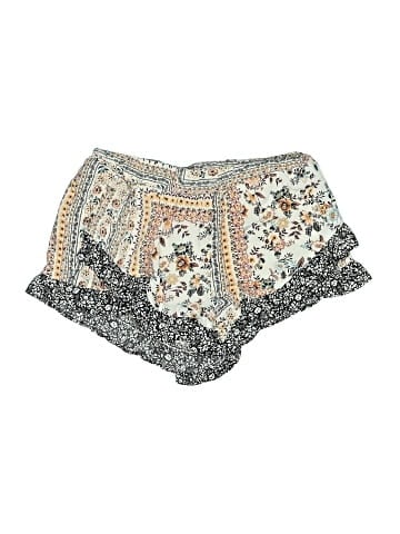 Dee Elle Shorts (view 1)