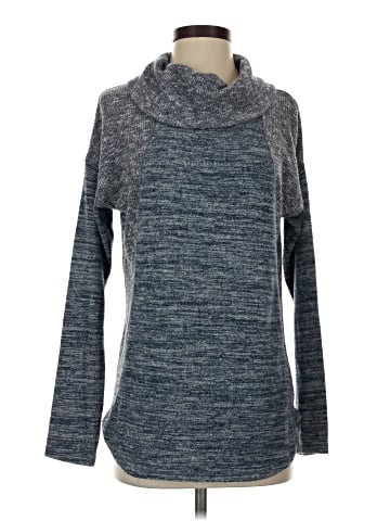 Leo & Nicole Long Sleeve Turtleneck (view 1)