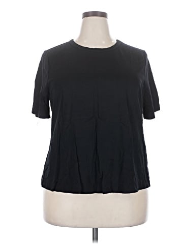 Adrienne Vittadini Short Sleeve T-Shirt (view 1)