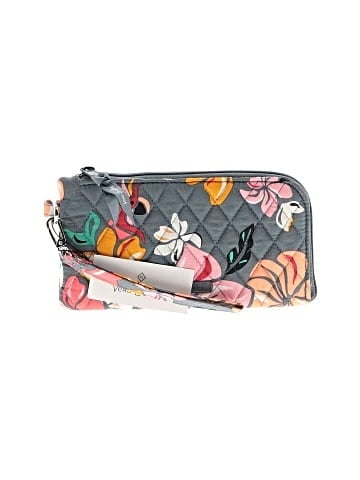 Vera Wristlet (view 1)
