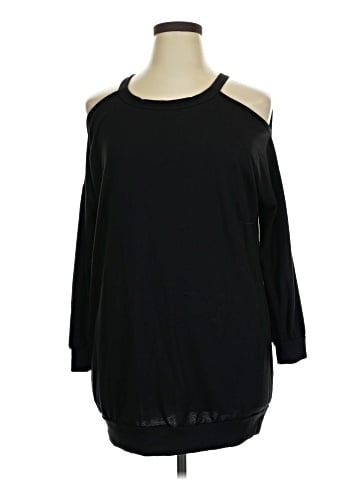 Charlotte Russe 3/4 Sleeve Top (view 1)