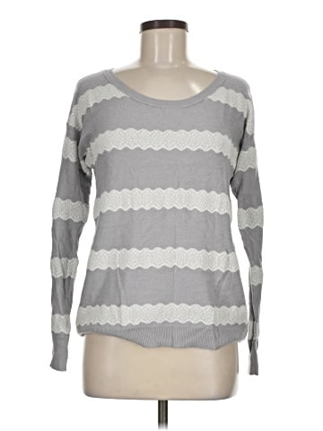 American Eagle Outfitters Pullover Sweater (view 1)