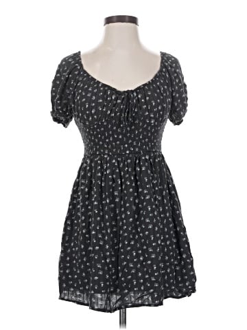 American Eagle Outfitters Casual Dress (view 1)