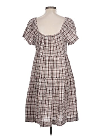 Old Navy Casual Dress (view 2)