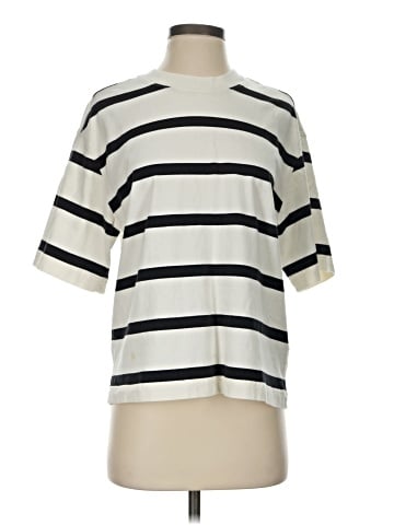 Everlane Short Sleeve T-Shirt (view 1)
