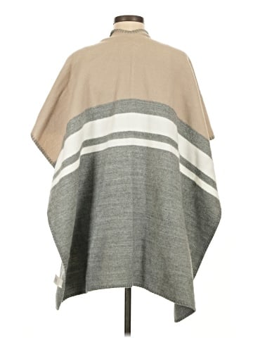Francesca's Poncho (view 2)