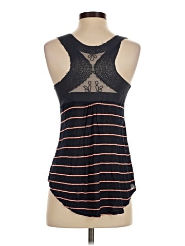 Lily White Sleeveless Top (view 2)