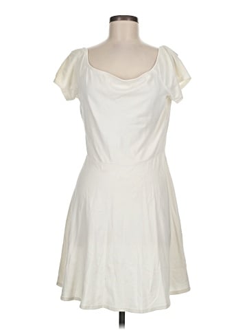 Victoria's Secret Casual Dress (view 1)