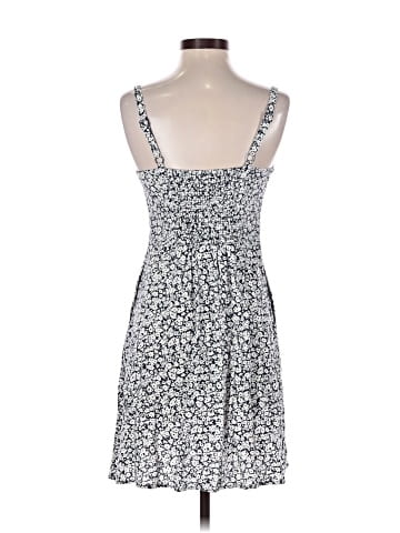 Old Navy Casual Dress (view 2)