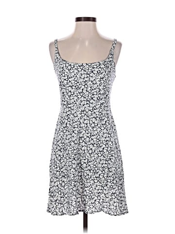 Old Navy Casual Dress (view 1)