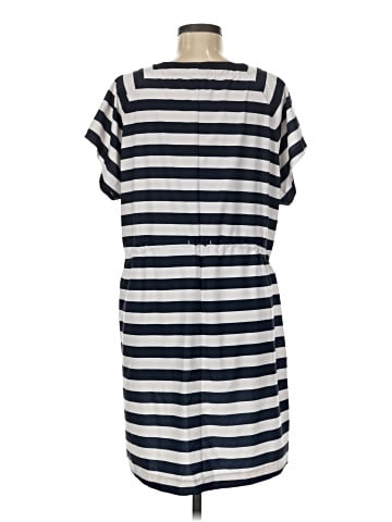 Helly Hansen Casual Dress (view 2)