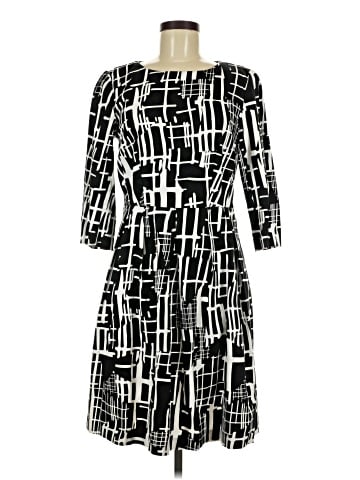 Peter Nygard Casual Dress (view 1)
