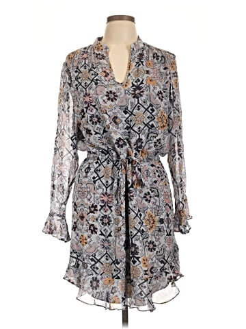 Alice & Trixie Casual Dress (view 1)
