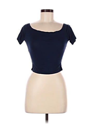 OThread & Co Short Sleeve Top (view 1)