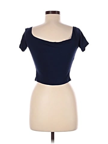 OThread & Co Short Sleeve Top (view 2)