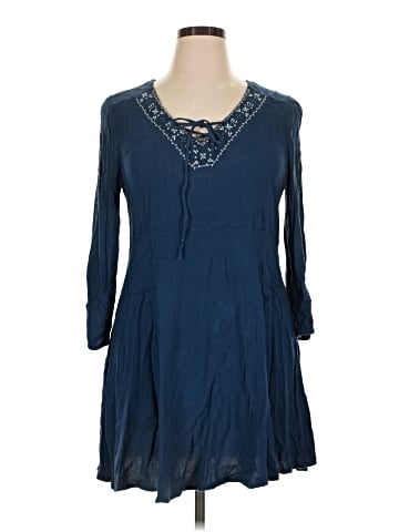 Mudd Casual Dress (view 1)