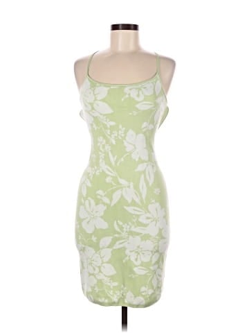 Abercrombie & Fitch Cocktail Dress (view 1)