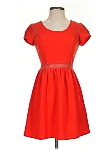 Pins and Needles Casual Dress (view 1)