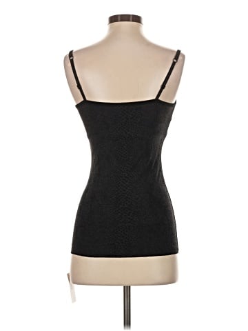 So Sporty Sleeveless Top (view 2)