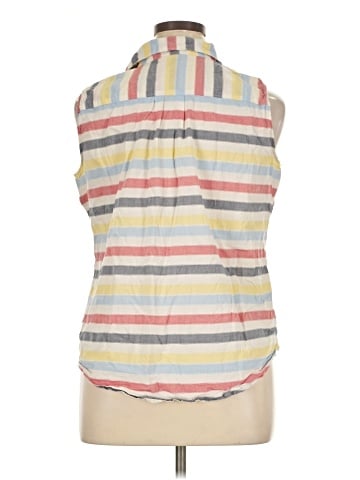 St. John's Bay Sleeveless Button-Down Shirt (view 2)