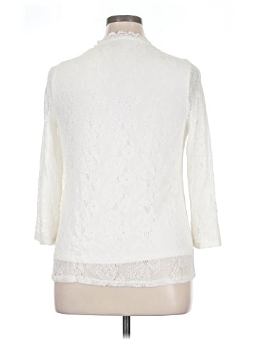 Cable & Gauge 3/4 Sleeve Blouse (view 2)