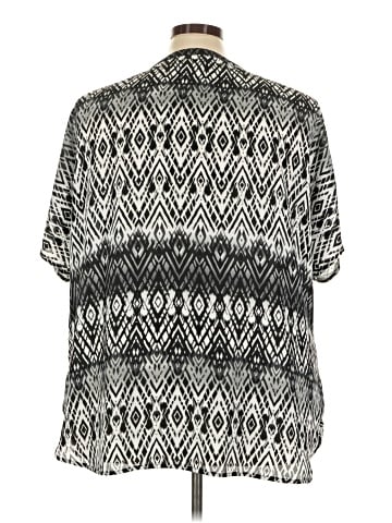Faded Glory Short Sleeve Blouse (view 2)