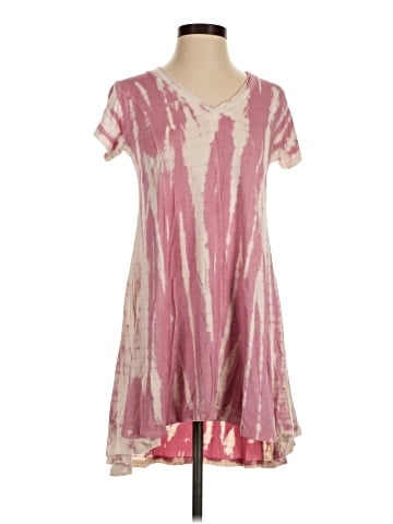 The Pyramid Collection Casual Dress (view 1)