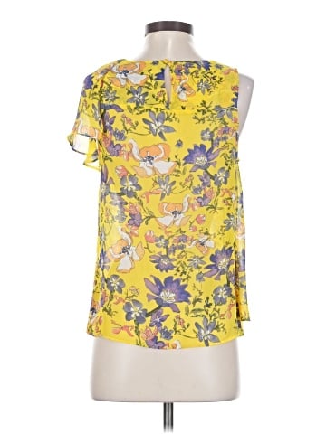 HD in Paris Sleeveless Blouse (view 2)