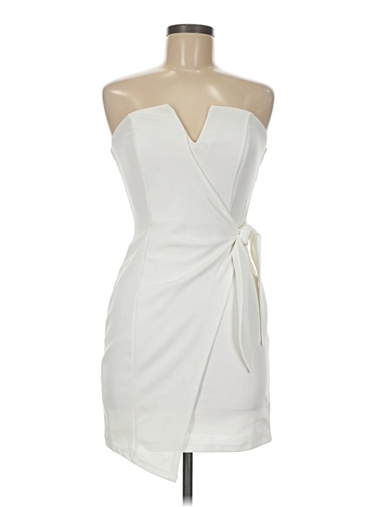 Pre-owned Trixxi Cocktail Dress In White