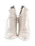 Steve Madden Ivory Ankle Boots Size 7 1/2 - photo 2