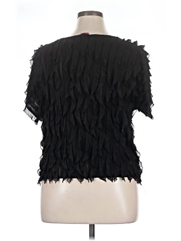 Sunny Leigh Short Sleeve Blouse (view 2)